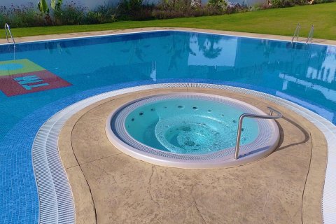 Lägenhet till salu i Alicante, Spanien 2 sovrum, 70 kvm. Nr. 140683 - foto 15