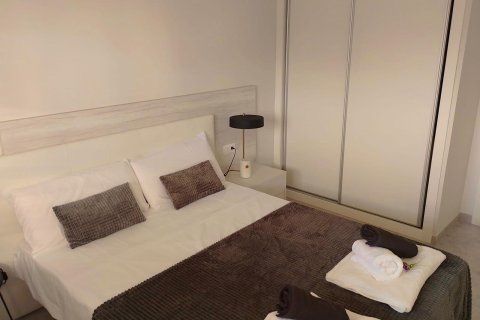 Lägenhet till salu i Alicante, Spanien 2 sovrum, 70 kvm. Nr. 140683 - foto 7