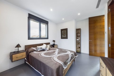 Villa till salu i Los Alcazares, Murcia, Spanien 3 sovrum, Nr. 140687 - foto 15