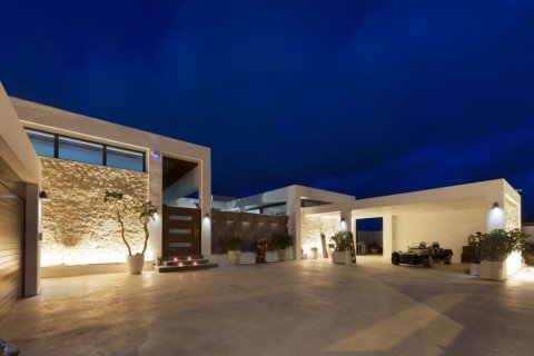 Villa till salu i Los Alcazares, Murcia, Spanien 3 sovrum, Nr. 140687 - foto 1