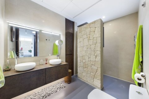 Villa till salu i Los Alcazares, Murcia, Spanien 3 sovrum, Nr. 140687 - foto 13