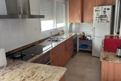 Apartment à vendre à Torrevieja, Alicante, Espagne, 3 chambres, 75 m2 No. 168971 - photo 9