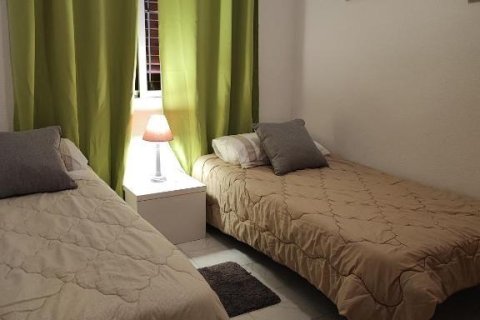 Tvåvåningslägenhet till salu i La Mata, Alicante, Spanien 2 sovrum, 67 kvm. Nr. 168970 - foto 10