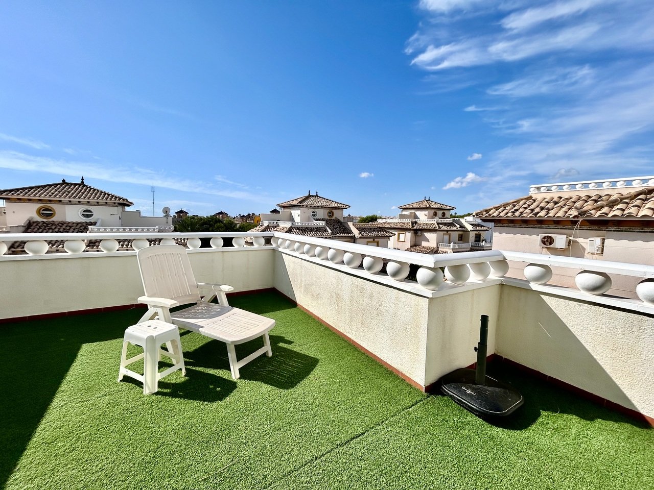 Kaupunkipientalo Cabo Roig, Alicante, Espanja 2 makuuhuonetta, 97 m2 No. 196969