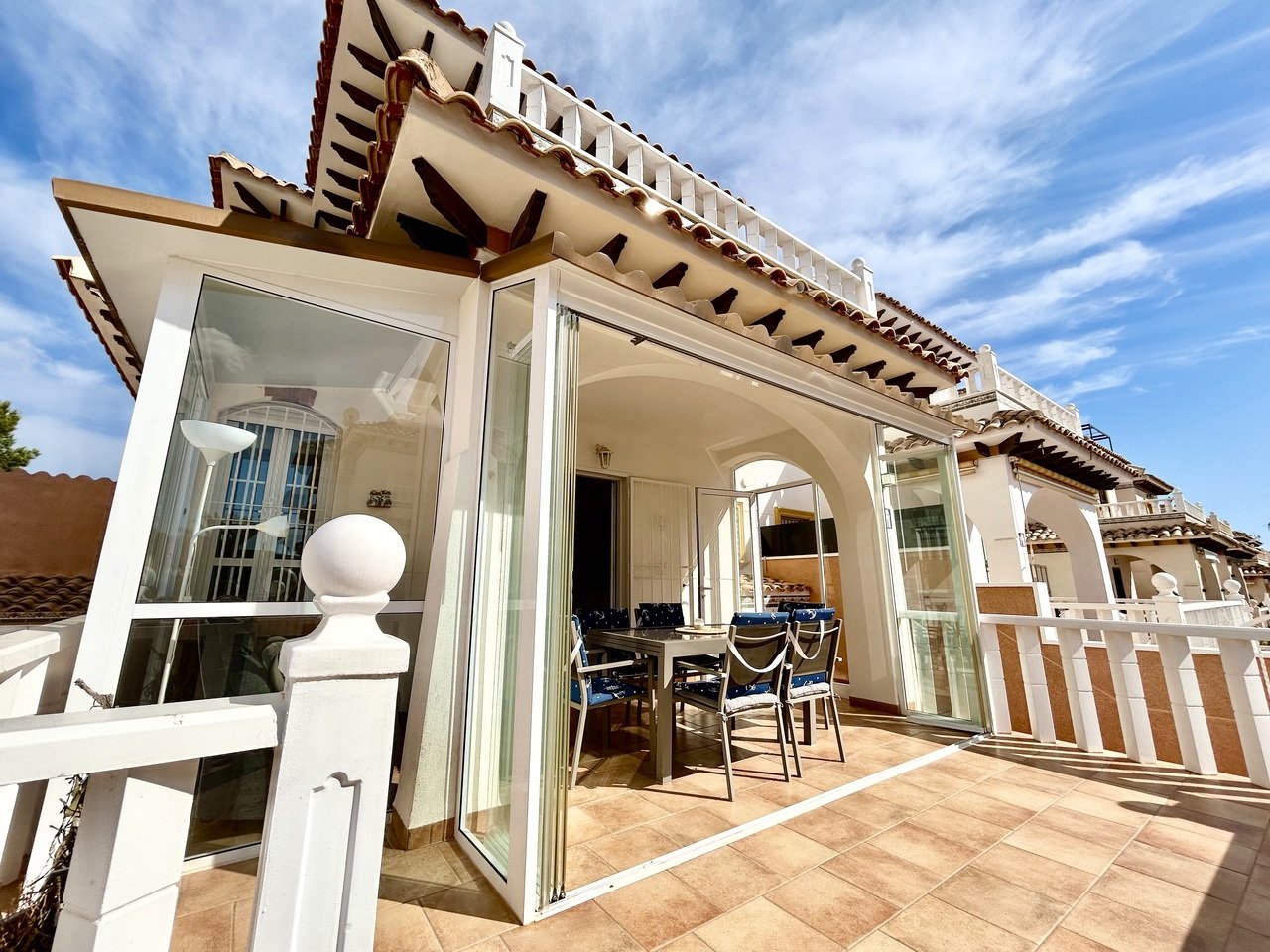 Kaupunkipientalo Cabo Roig, Alicante, Espanja 2 makuuhuonetta, 97 m2 No. 196969