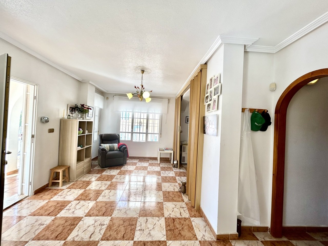 Kaupunkipientalo Cabo Roig, Alicante, Espanja 2 makuuhuonetta, 97 m2 No. 196969
