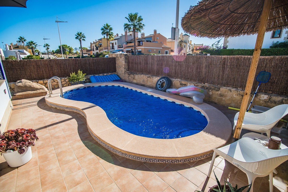 Villa in Algorfa, Alicante, Spanien 3 Schlafzimmer, 135 m2 Nr. 196973