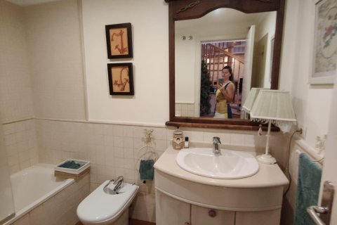 Dzīvoklis pārdošanā Villajoyosa, Alicante, Spānijā 129 m2 Nr. 165398 - attēls 28