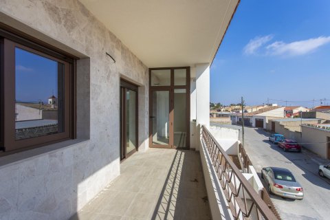 Bungalow till salu i Hondon De Las Nieves, Alicante, Spanien 3 sovrum, 120 kvm. Nr. 170667 - foto 4