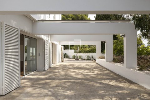 Huvila vuokrattavana Barcelona, Espanja, 5 makuuhuonetta, 392 m2 No. 192842 - kuva 11