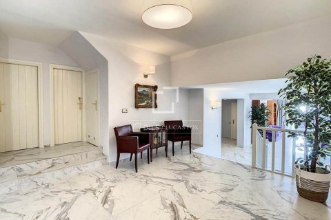 Huvila vuokrattavana Alella, Barcelona, Espanja, 6 makuuhuonetta, 600 m2 No. 192844 - kuva 30