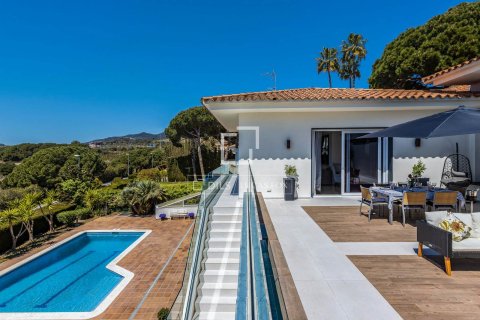 Huvila vuokrattavana Alella, Barcelona, Espanja, 6 makuuhuonetta, 600 m2 No. 192844 - kuva 3
