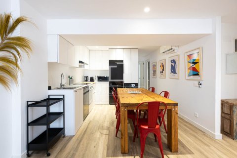 Huoneisto vuokrattavana Barcelona, Espanja, 2 makuuhuonetta, 54 m2 No. 192843 - kuva 12