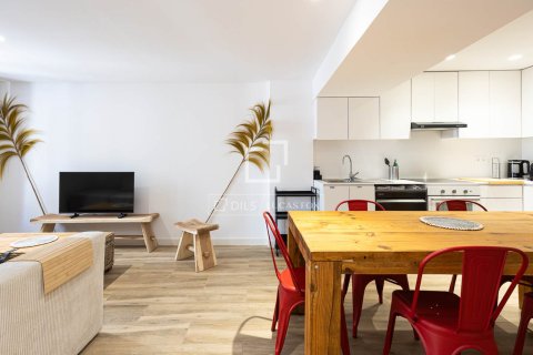 Huoneisto Barcelona, Espanja 2 makuuhuonetta, 54 m2 No. 192843