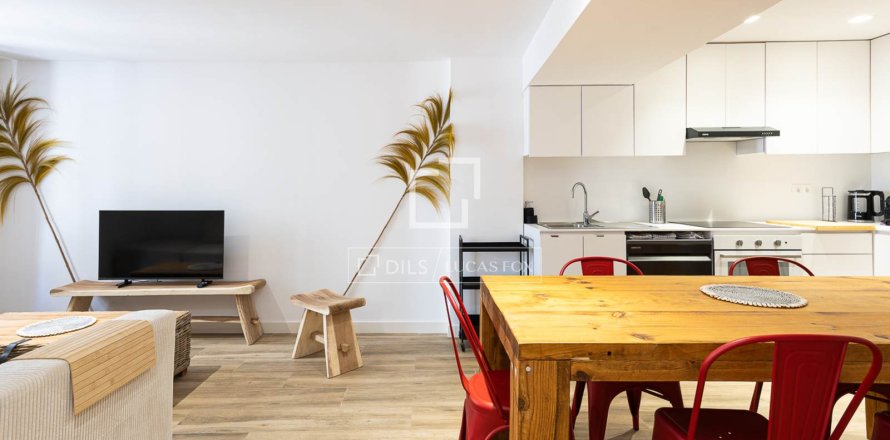 Huoneisto Barcelona, Espanja 2 makuuhuonetta, 54 m2 No. 192843