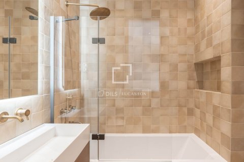 Huoneisto vuokrattavana Barcelona, Espanja, 3 makuuhuonetta, 147 m2 No. 192841 - kuva 24