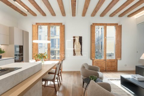 Huoneisto vuokrattavana Barcelona, Espanja, 3 makuuhuonetta, 147 m2 No. 192841 - kuva 4