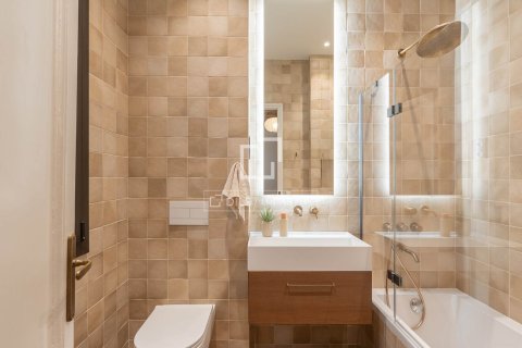 Huoneisto vuokrattavana Barcelona, Espanja, 3 makuuhuonetta, 147 m2 No. 192841 - kuva 23