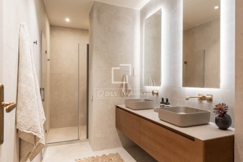 Huoneisto vuokrattavana Barcelona, Espanja, 3 makuuhuonetta, 147 m2 No. 192841 - kuva 29