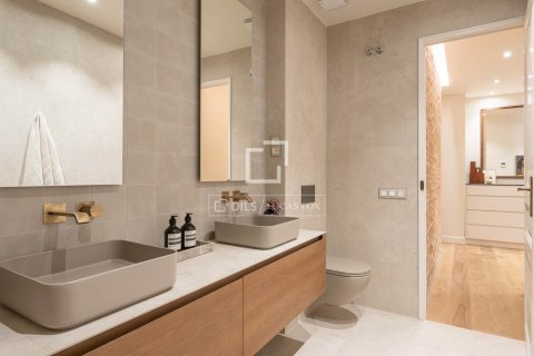 Huoneisto vuokrattavana Barcelona, Espanja, 3 makuuhuonetta, 147 m2 No. 192841 - kuva 30