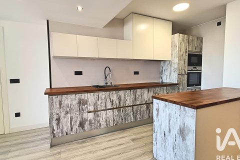 Appartamento in vendita a Vilanova i la Geltru, Barcelona, Spagna 4 camere da letto, 116 mq. N° 172625 - foto 3