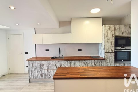 Appartamento in vendita a Vilanova i la Geltru, Barcelona, Spagna 4 camere da letto, 116 mq. N° 172625 - foto 2