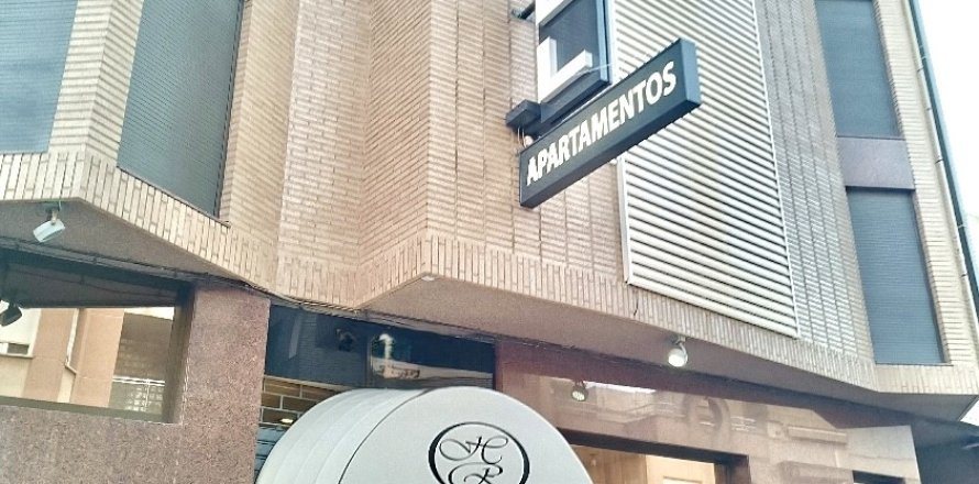 Commercial property in Benicarlo, Castellon, Spain 2025 sq.m. No. 172624