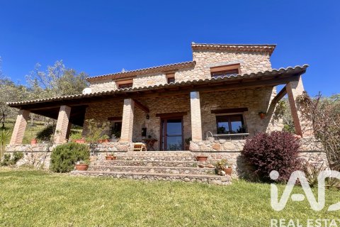 House in Perales Del Puerto, Caceres, Spanien 3 Schlafzimmer, 280 m2 Nr. 192241