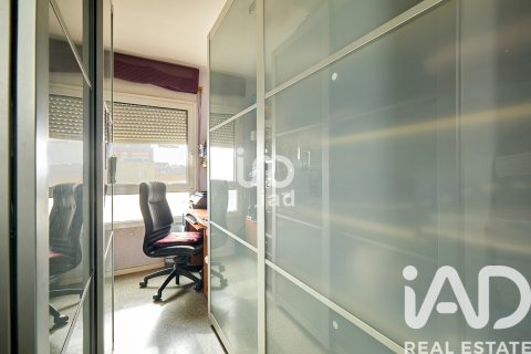 Wohnung zum Verkauf in Barcelona, Spanien 3 Schlafzimmer, 97 m2 Nr. 192243 - Foto 15