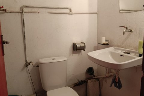 Autotallit myytävänä Zaragoza, Espanja , 180 m2 No. 192245 - kuva 6