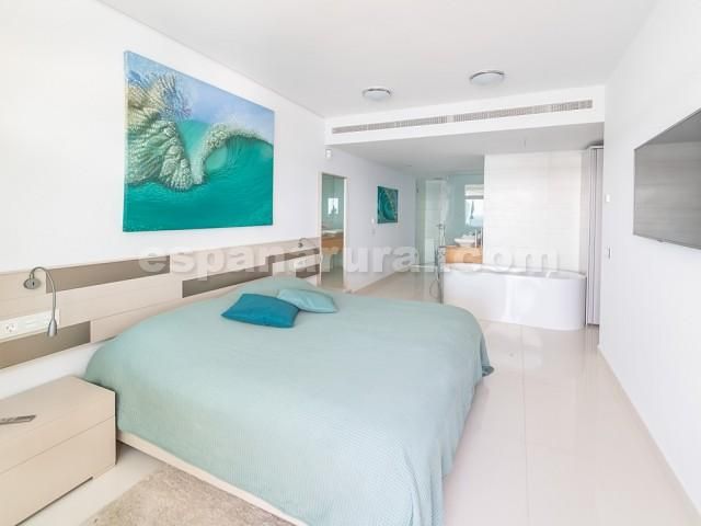 Apartment in Fuengirola, Malaga, Spain 3 bedrooms, 119 sq.m. No. 98265