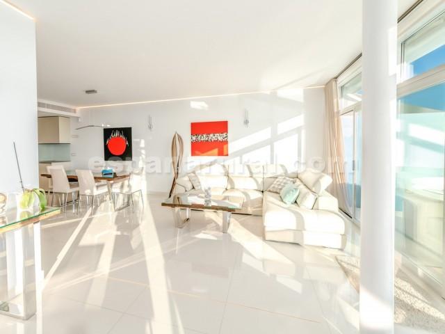 Apartment in Fuengirola, Malaga, Spain 3 bedrooms, 119 sq.m. No. 98265