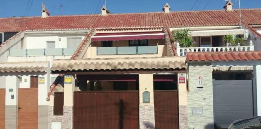 Сasa en Torrevieja, Alicante, España 3 dormitorios, 130 m2 No. 168396