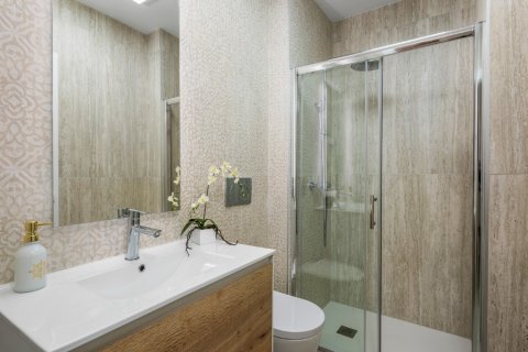 Wohnung zum Verkauf in Torrevieja, Alicante, Spanien 2 Schlafzimmer, 78 m2 Nr. 145663 - Foto 9