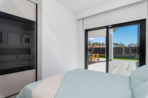 Huvila myytävänä Alicante, Espanja, 3 makuuhuonetta, 168 m2 No. 182235 - kuva 16