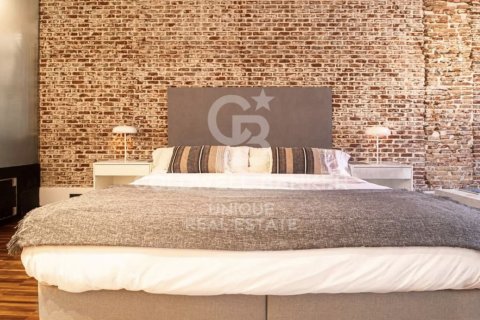 Apartamento en venta en Madrid, España 3 dormitorios, 199 m2 No. 156808 - foto 25