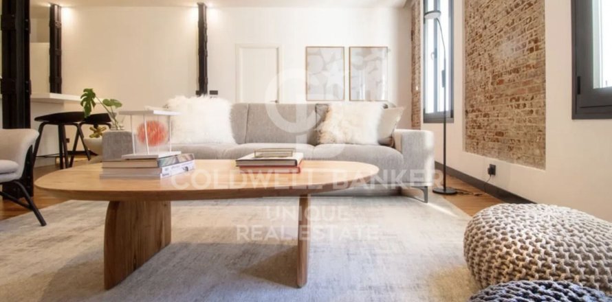 Apartamento en Madrid, España 3 dormitorios, 199 m2 No. 156808