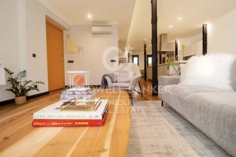 Apartamento en venta en Madrid, España 3 dormitorios, 199 m2 No. 156808 - foto 6