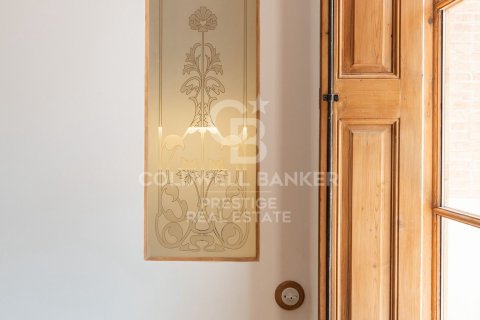 Apartament w Barcelona, Hiszpania 3 sypialnie, 97 mkw. nr 156810 – zdjęcie 29