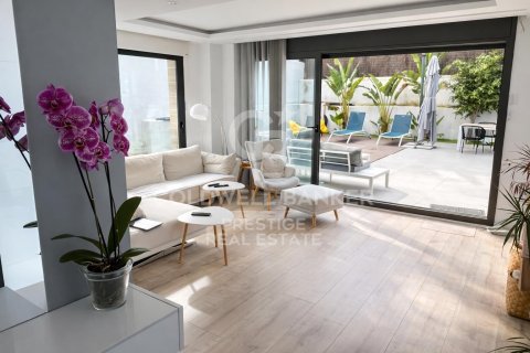 Casa in vendita a Castelldefels, Barcelona, Spagna 5 camere da letto, 259 mq. N° 156814 - foto 5