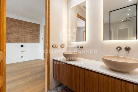 Apartamento en venta en Barcelona, España 3 dormitorios, 110 m2 No. 156811 - foto 19