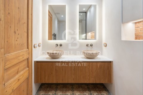 Apartamento en venta en Barcelona, España 3 dormitorios, 110 m2 No. 156811 - foto 25