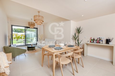 Apartament w Estepona, Malaga, Hiszpania 2 sypialnie, 132 mkw. nr 157361 – zdjęcie 9