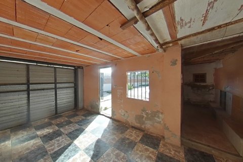 Talo myytävänä Vilanova i la Geltru, Barcelona, Espanja, 2 makuuhuonetta, 150 m2 No. 191253 - kuva 21
