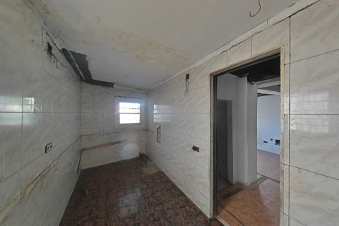 Talo myytävänä Vilanova i la Geltru, Barcelona, Espanja, 2 makuuhuonetta, 150 m2 No. 191253 - kuva 16