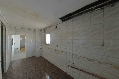 Talo myytävänä Vilanova i la Geltru, Barcelona, Espanja, 2 makuuhuonetta, 150 m2 No. 191253 - kuva 9