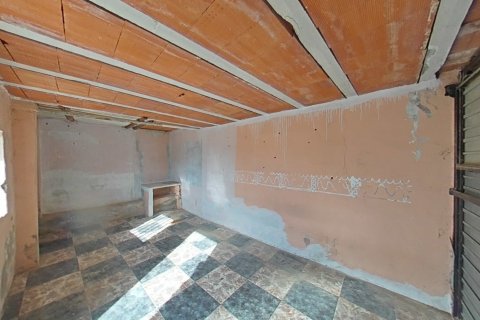 Talo myytävänä Vilanova i la Geltru, Barcelona, Espanja, 2 makuuhuonetta, 150 m2 No. 191253 - kuva 23
