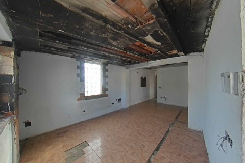 Talo myytävänä Vilanova i la Geltru, Barcelona, Espanja, 2 makuuhuonetta, 150 m2 No. 191253 - kuva 18