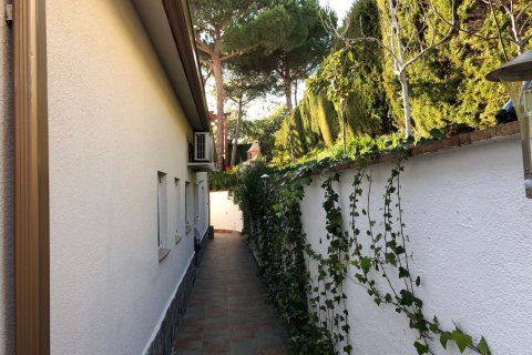 Māja pārdošanā Lloret de Mar, Girona, Spānijā 3 istabas, 216 m2 Nr. 73714 - attēls 16