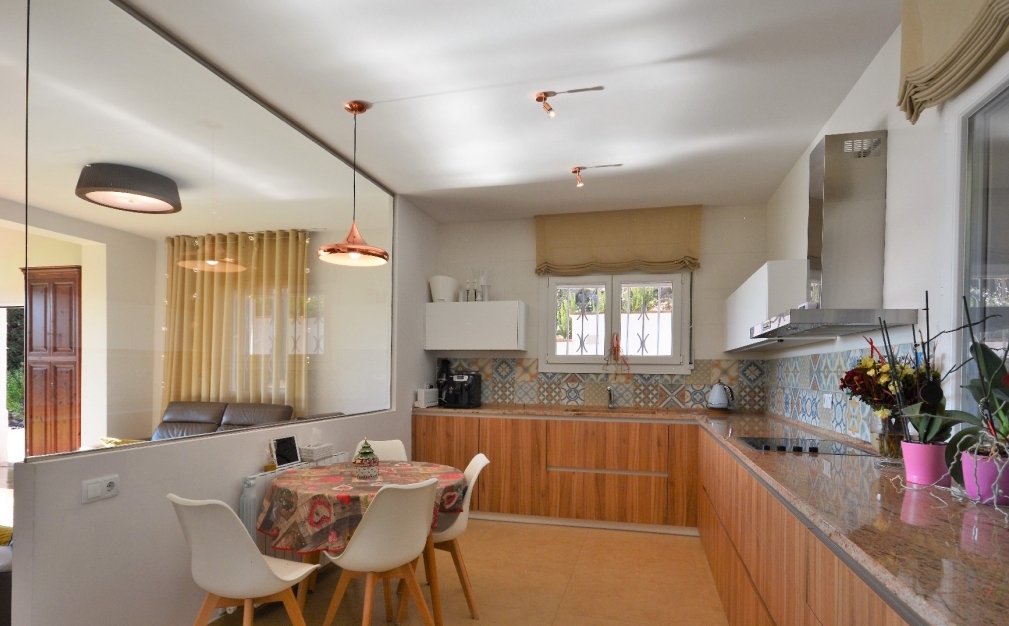 Сasa en Lloret de Mar, Gerona, España 3 dormitorios, 216 m2 No. 73714